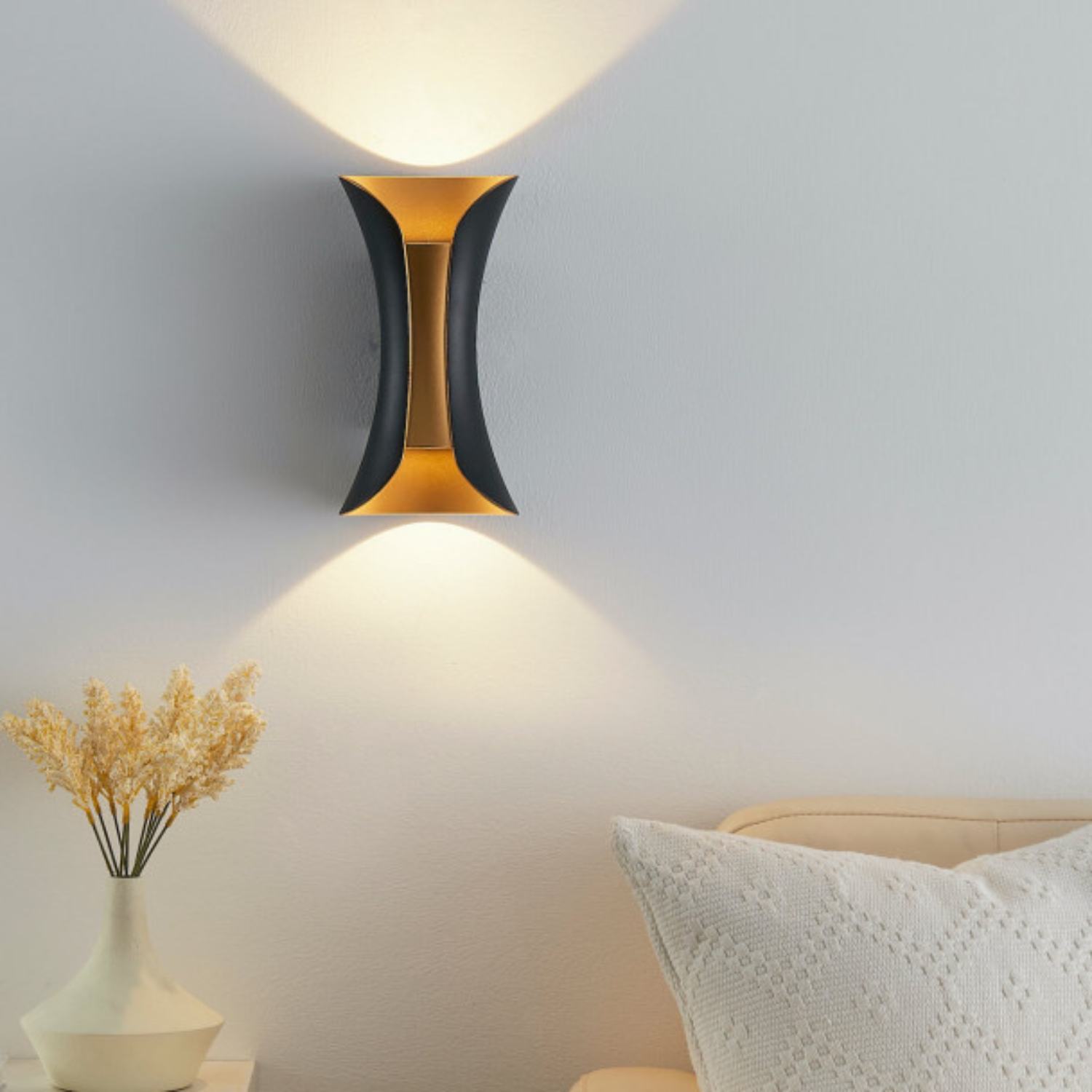 Noctrune Wandlamp