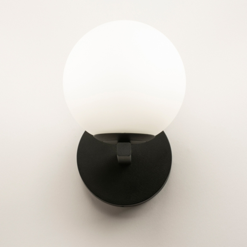 Liruq Wandlamp