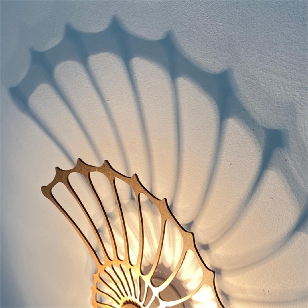 Radiant Nautilus Wandlamp"