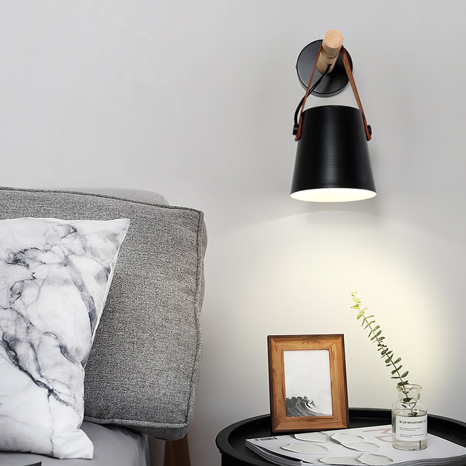 Konic Wandlamp - Stijlvolle Muurlamp Met Houten Accenten